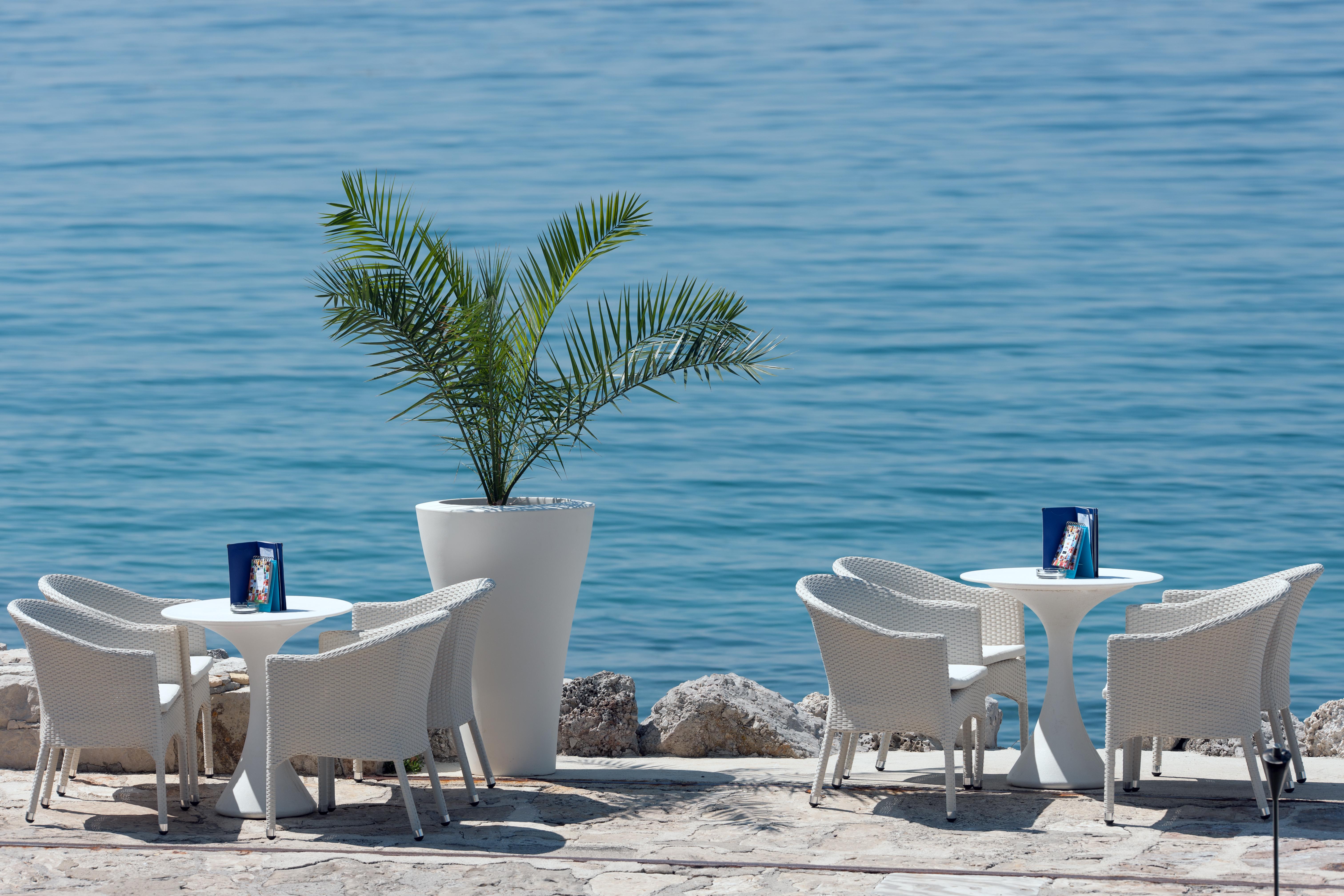 Maistra Select Island Hotel Istra Ровин Екстериор снимка