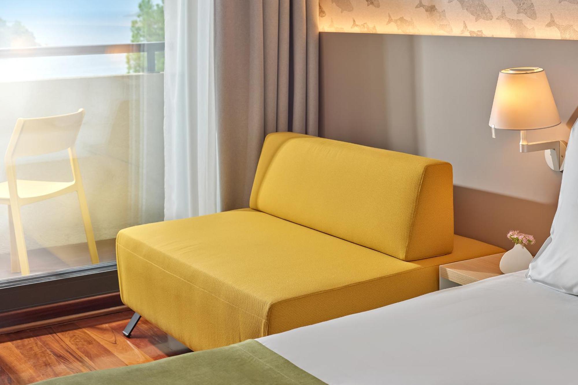 Maistra Select Island Hotel Istra Ровин Екстериор снимка